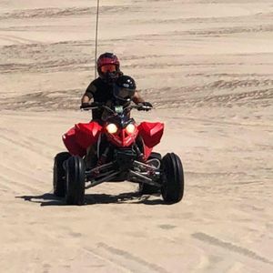 Meet your Posher, Cliff